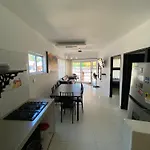 Casa - Cabana Ela En Covenas, Frente Al Mar