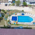 Hotel Brisas Del Mar