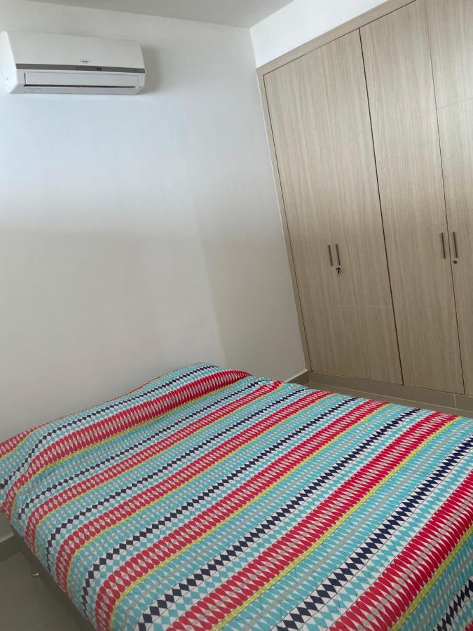 Apartment Con Balcon Y Vista Al Mar En