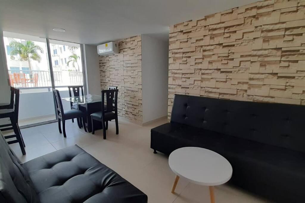 Lovely Brand New 3 Bedroom With Pool Apartment *