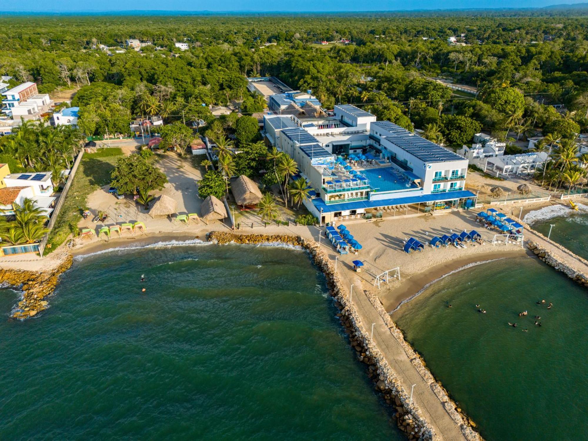 Ilukas & Сasa de vacaciones Coveñas
