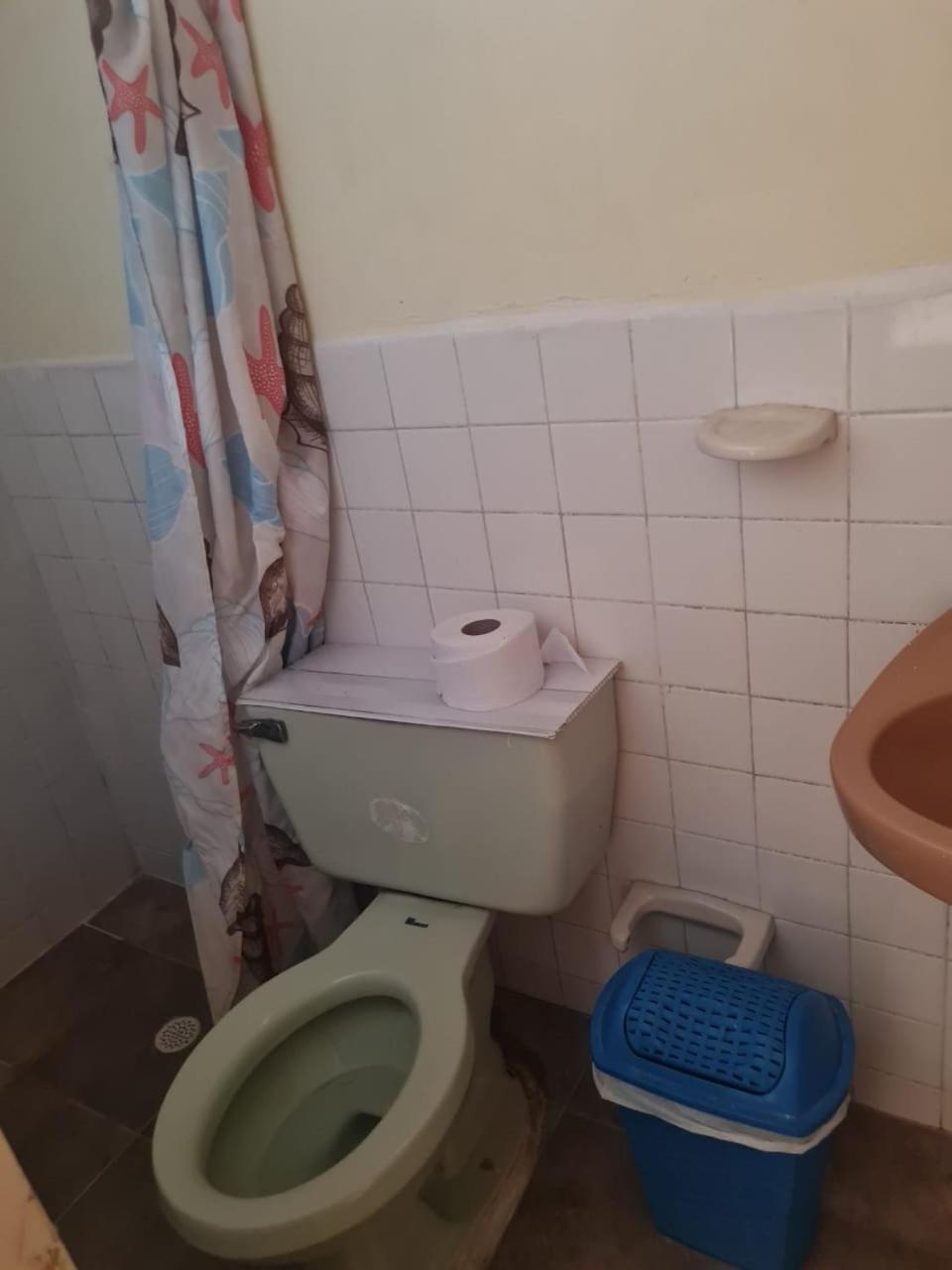 Pensión Hostal Coveñas Inn