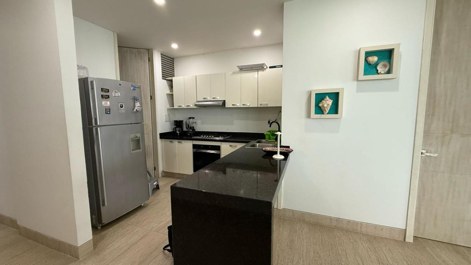 Hermoso Frente Al Mar, 4 - Apto 801 Apartment