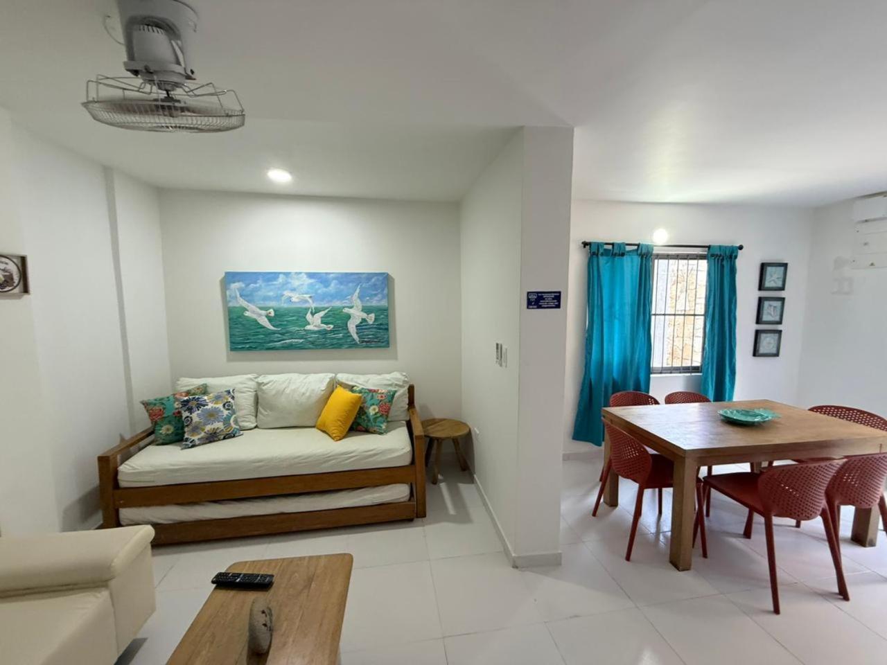 Costa Azul *