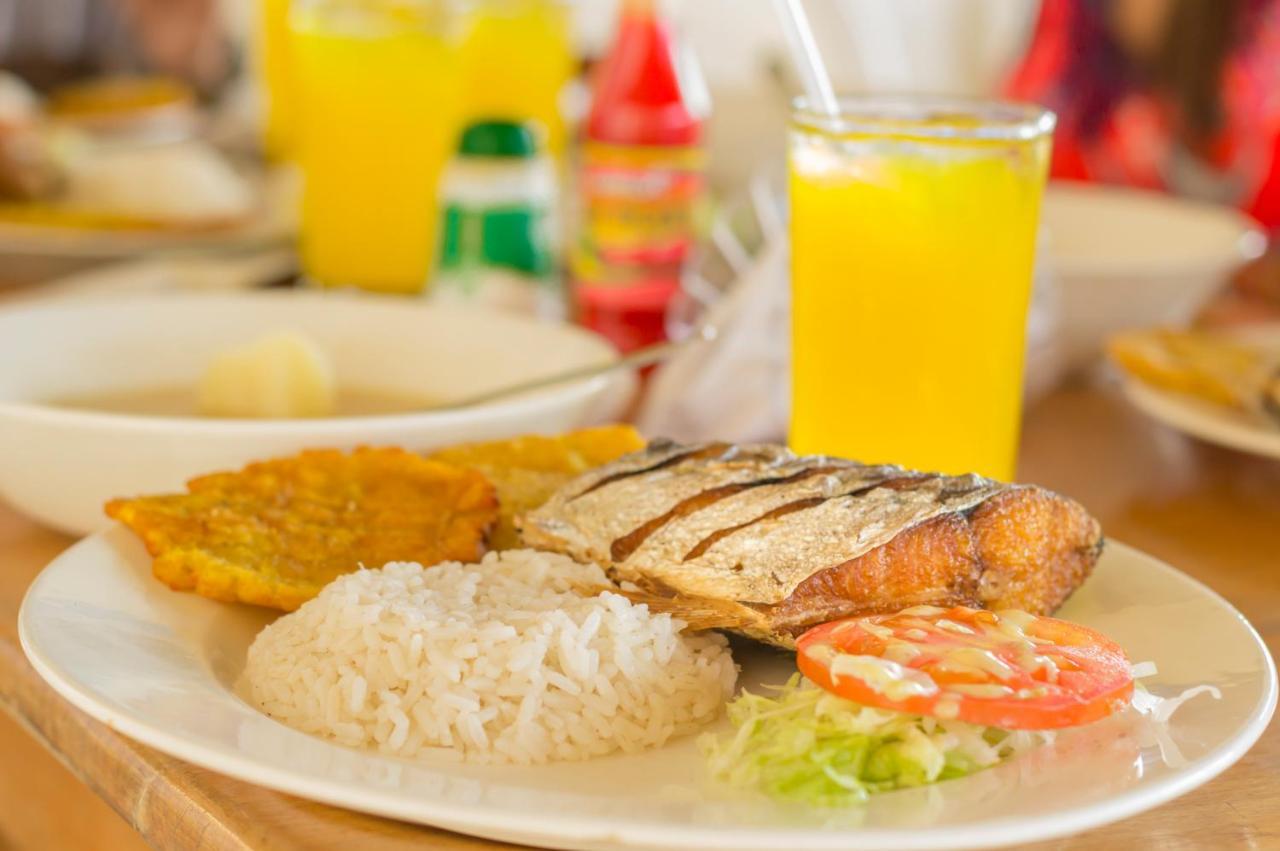 Brisas Del Mar Hotel