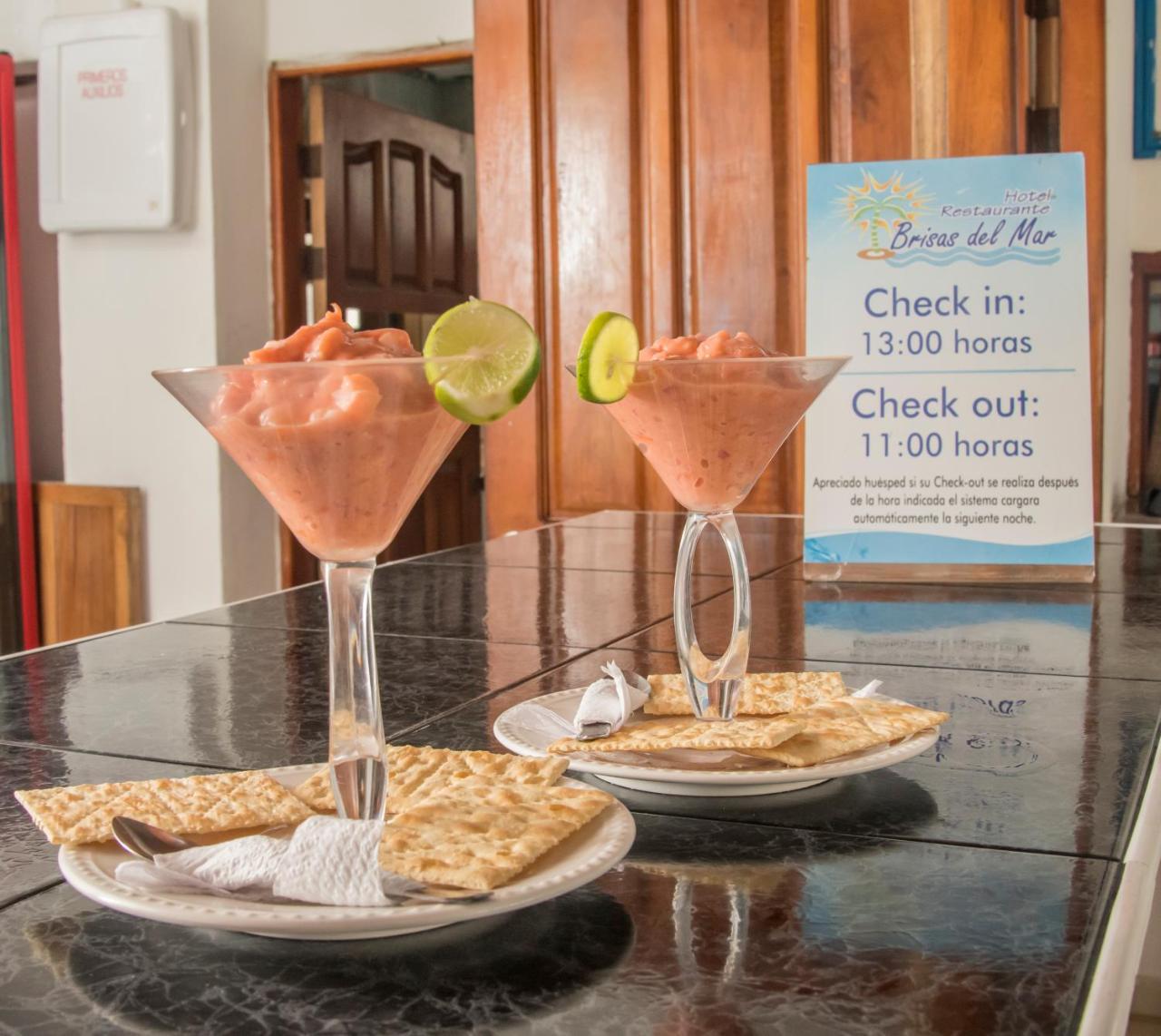 Brisas Del Mar Hotel