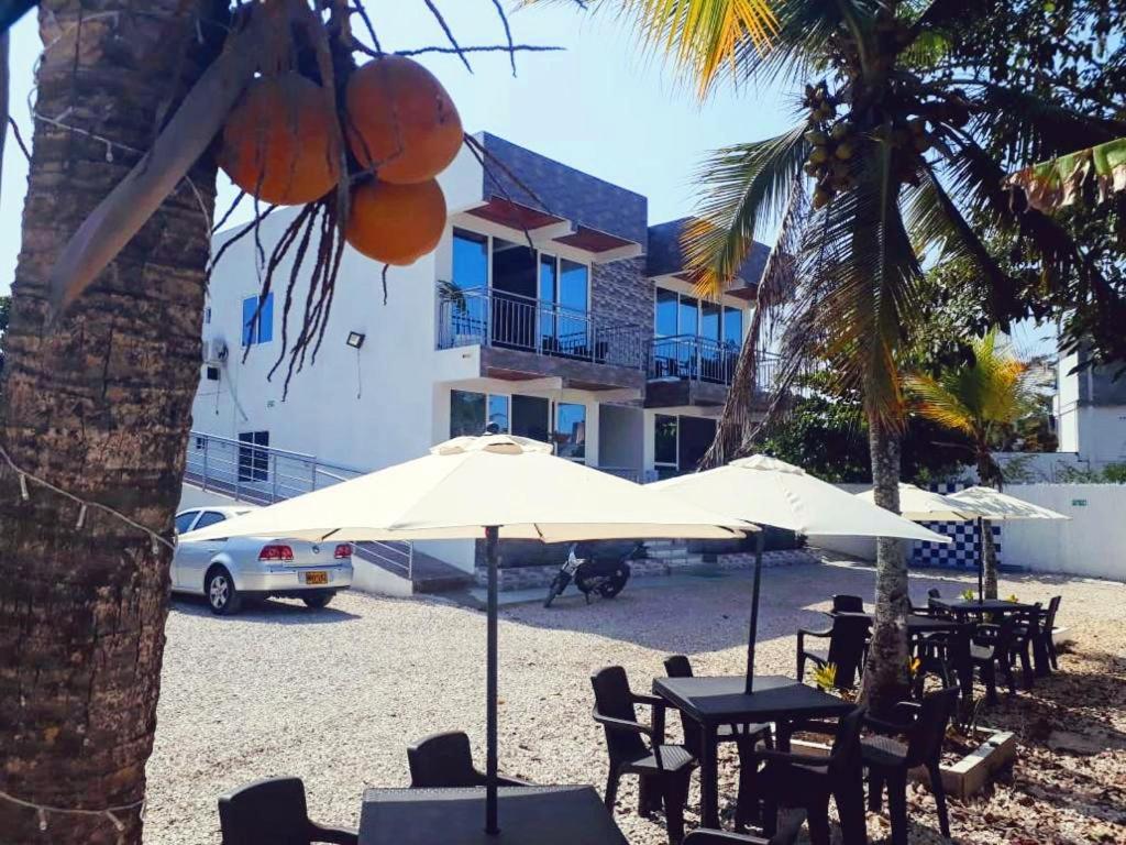 El Corralito Hotel *